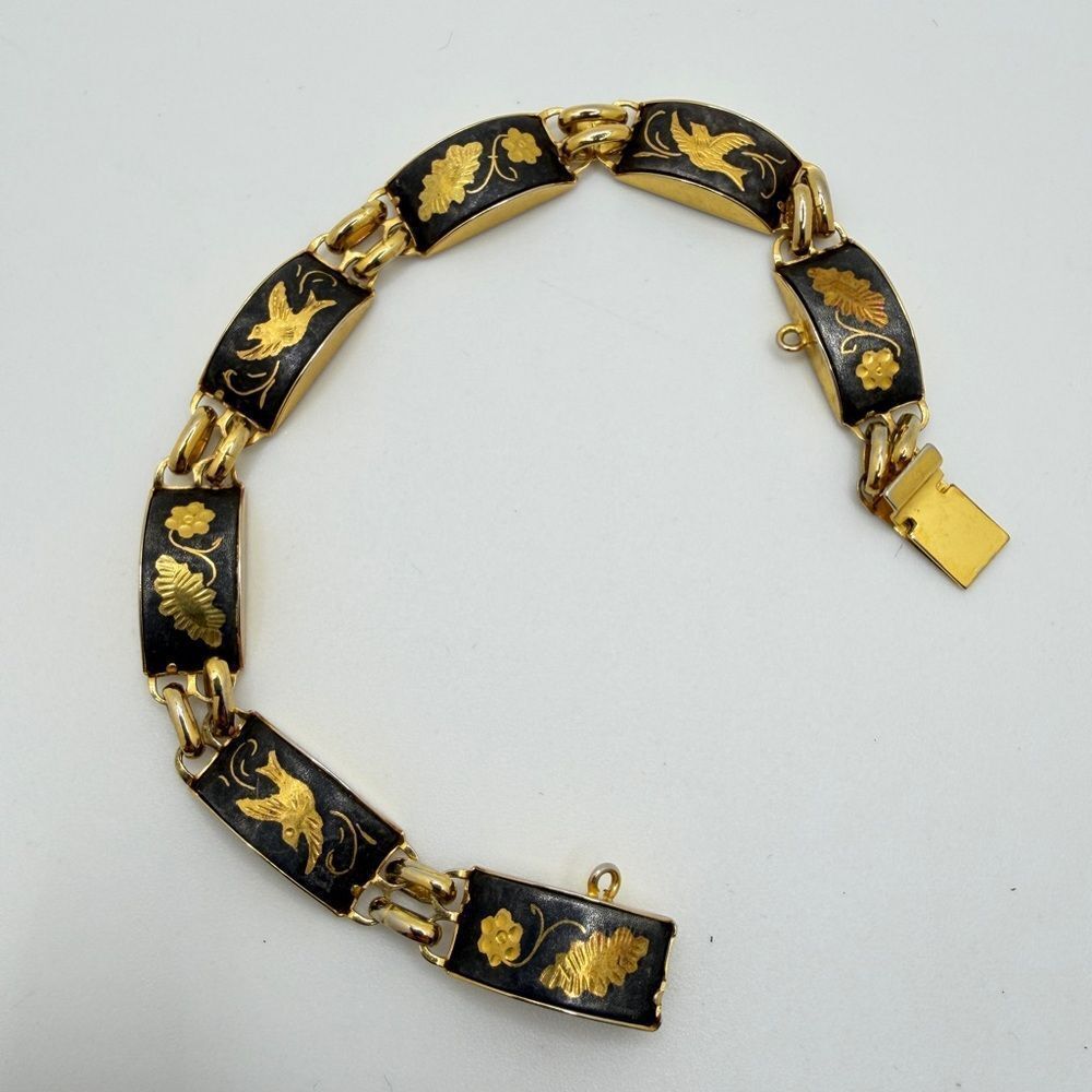 Vintage Damascene gold tone link bracelet!